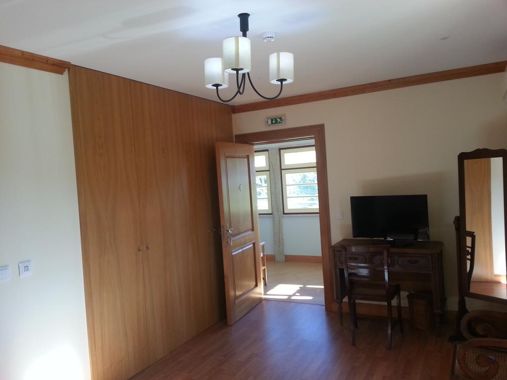 Quinta Da Cardal Hostal Vila Verde  Habitación foto